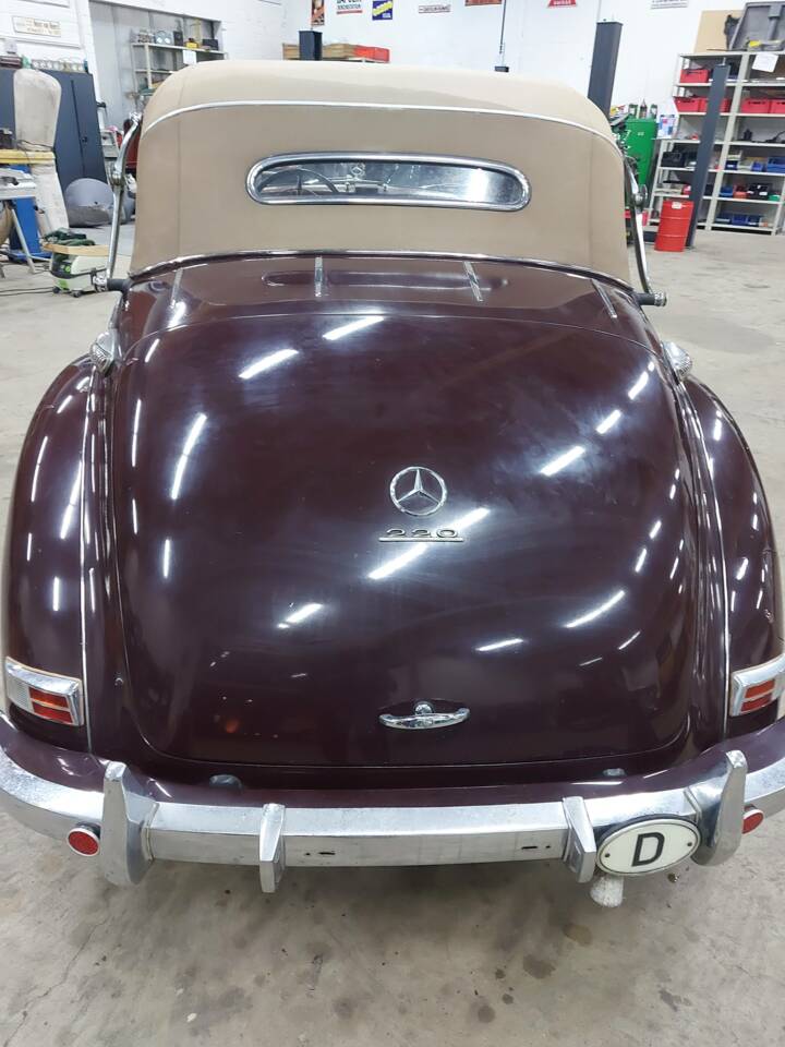 Bild 3/46 von Mercedes-Benz 220 Cabriolet A (1953)