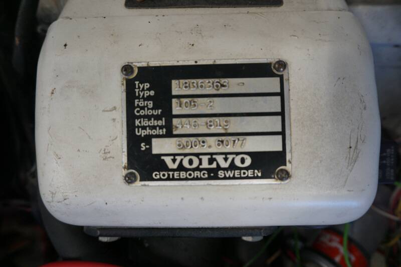 Image 32/33 of Volvo 1800 ES (1972)