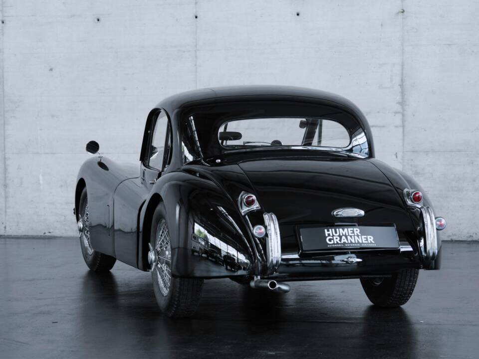 Image 8/47 de Jaguar XK 120 FHC (1954)
