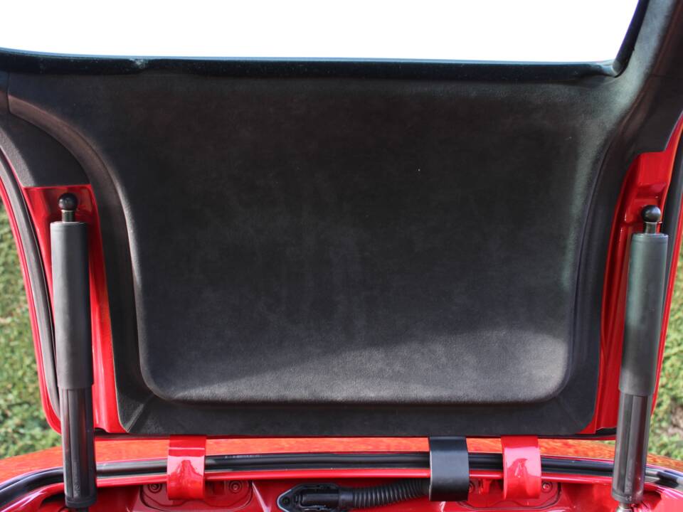 Image 29/57 of Mercedes-Benz SLS AMG (2010)