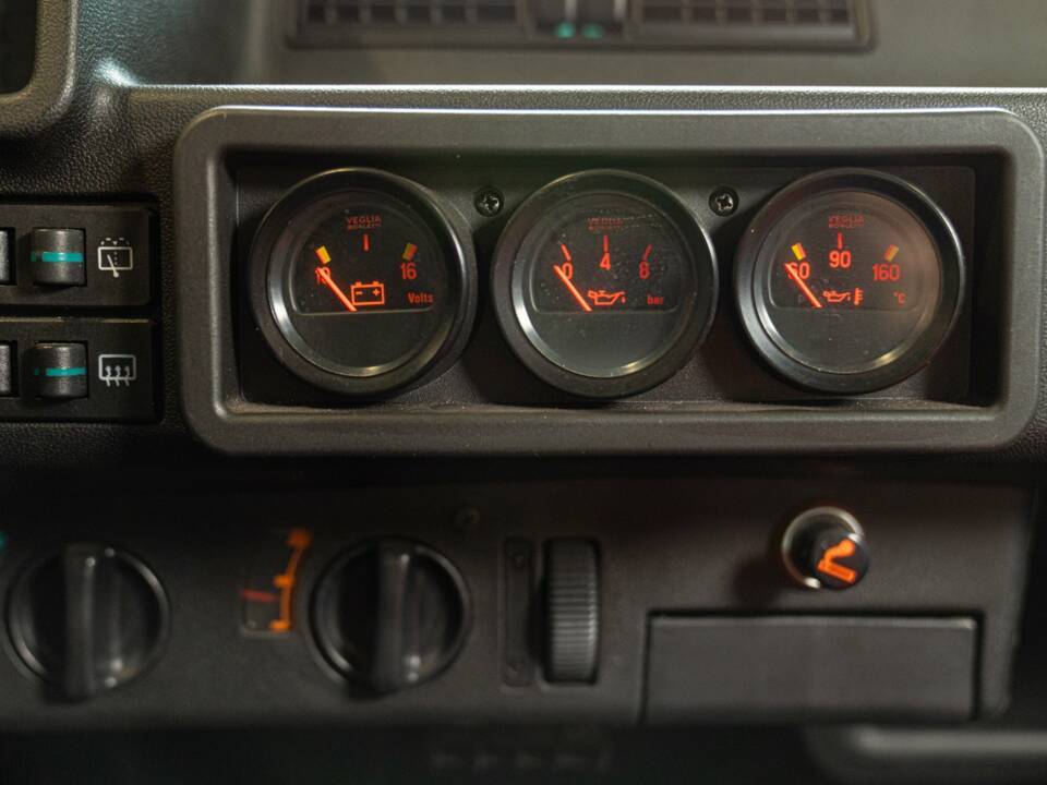Image 27/50 of FIAT Ritmo 105 TC (1983)