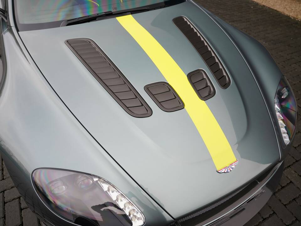Bild 33/50 von Aston Martin V12 Vantage AMR (2017)
