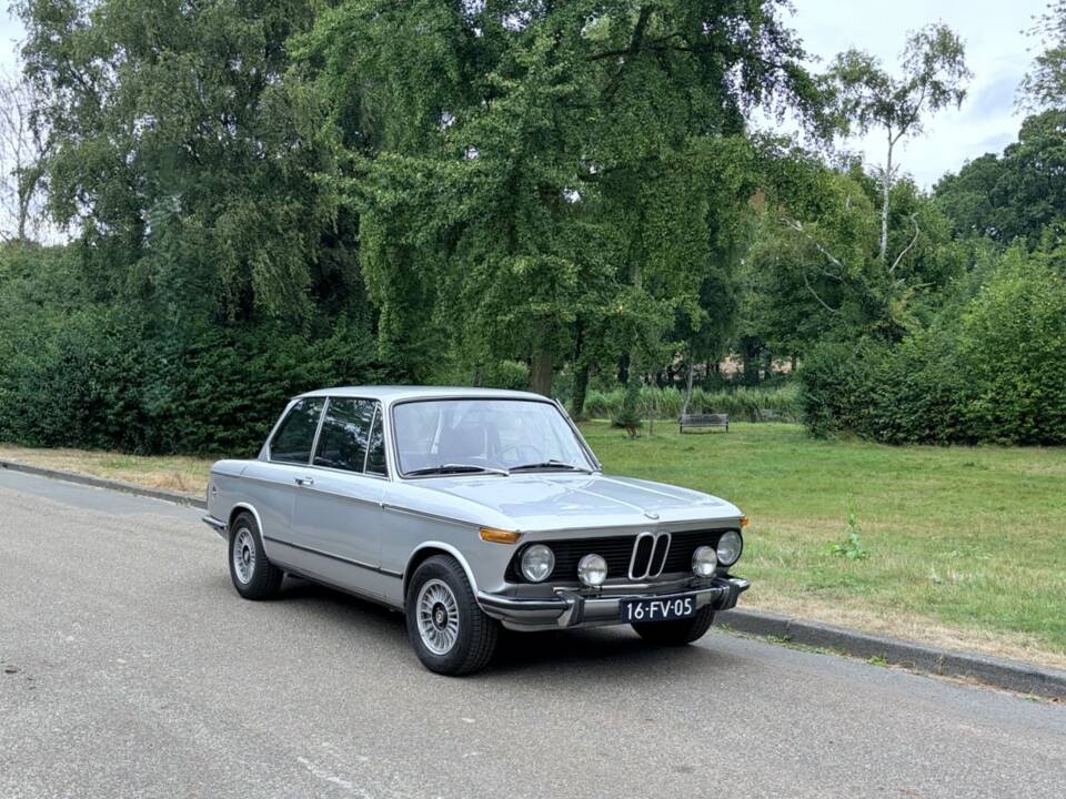 Image 22/22 of BMW 2002 (1975)