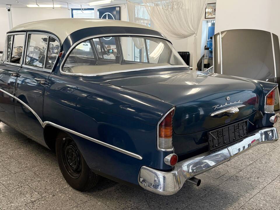 Image 4/25 of Opel Olympia Rekord (1959)