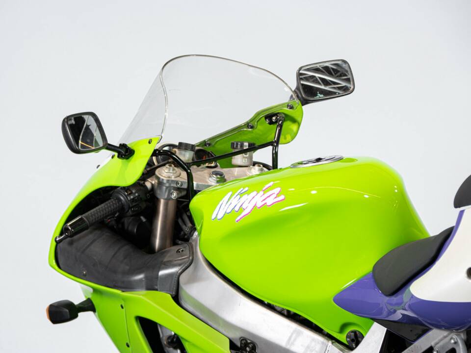 Imagen 19/50 de Kawasaki DUMMY (1996)