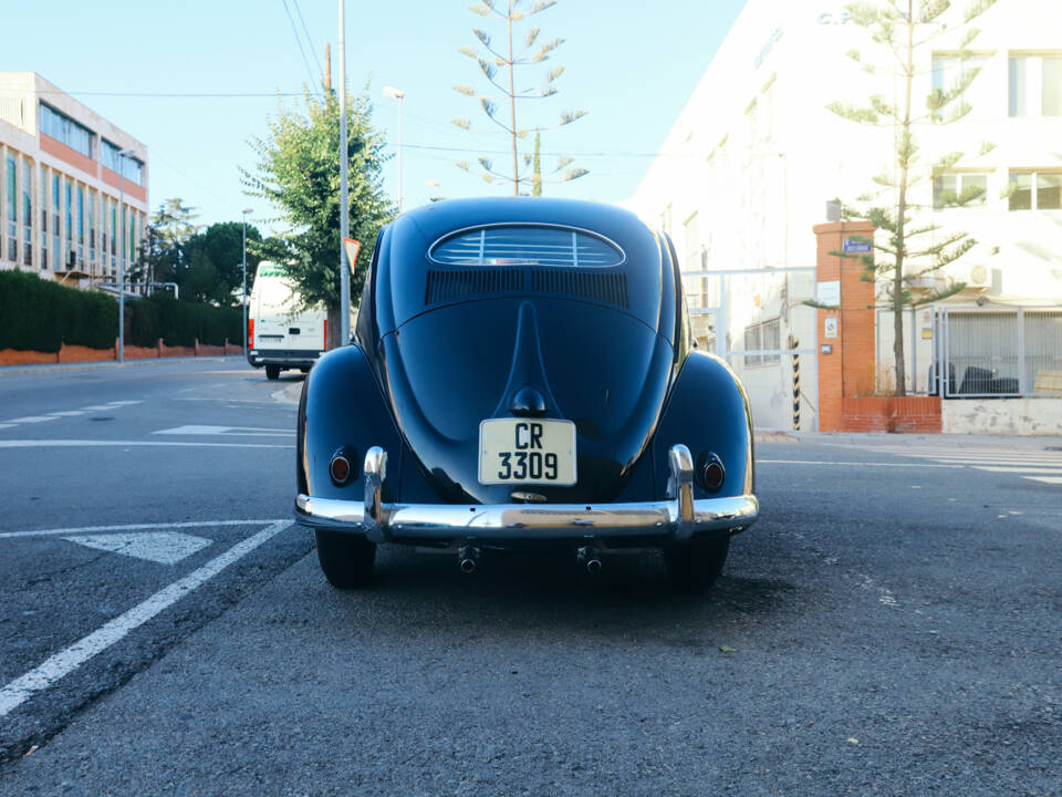 Image 47/130 of Volkswagen Beetle 1200 Export &quot;Oval&quot; (1954)