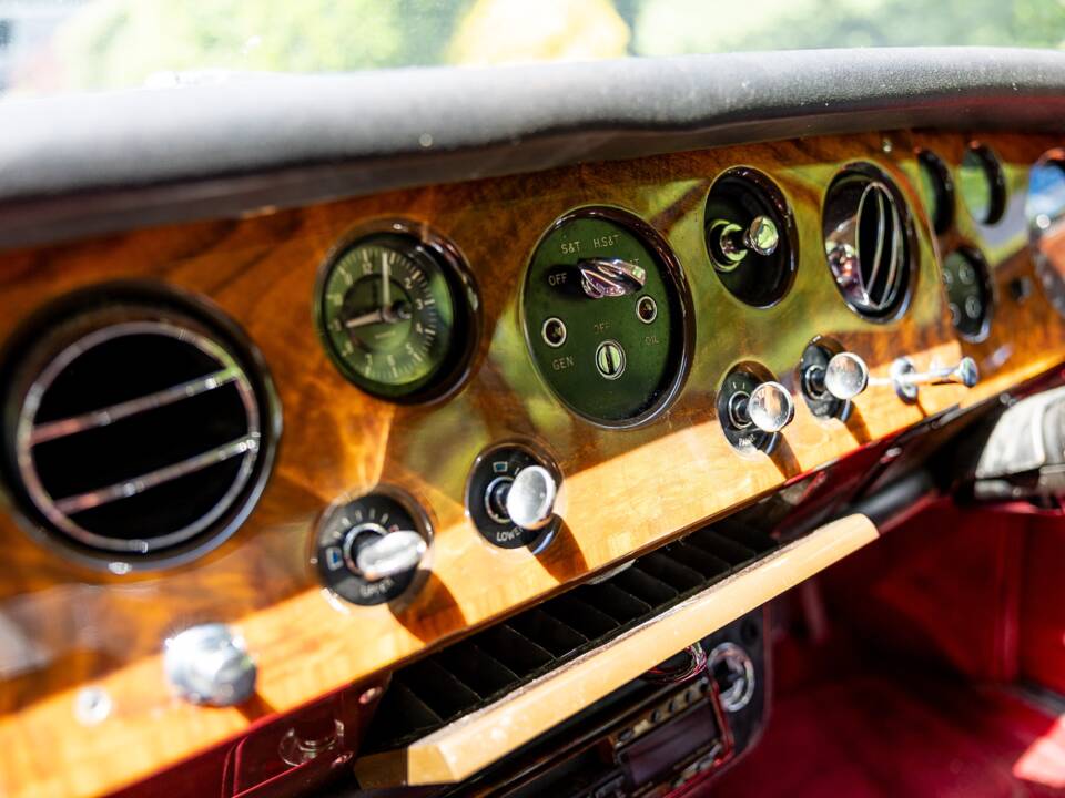 Afbeelding 42/50 van Bentley T 1 (1967)