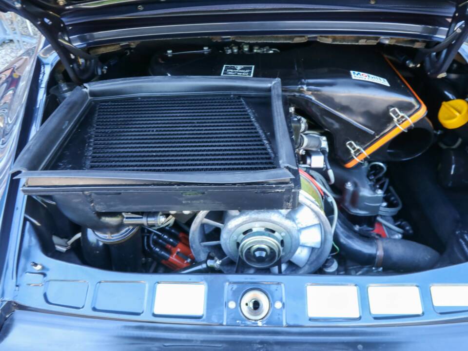 Afbeelding 43/50 van Porsche 911 Turbo 3.3 (1988)
