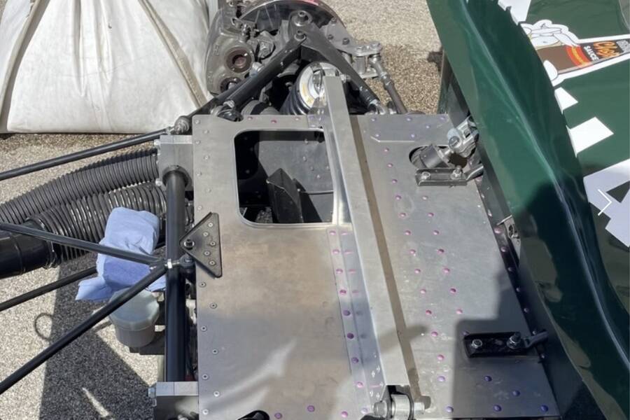 Image 21/29 of De Cadenet LM-3 (1977)