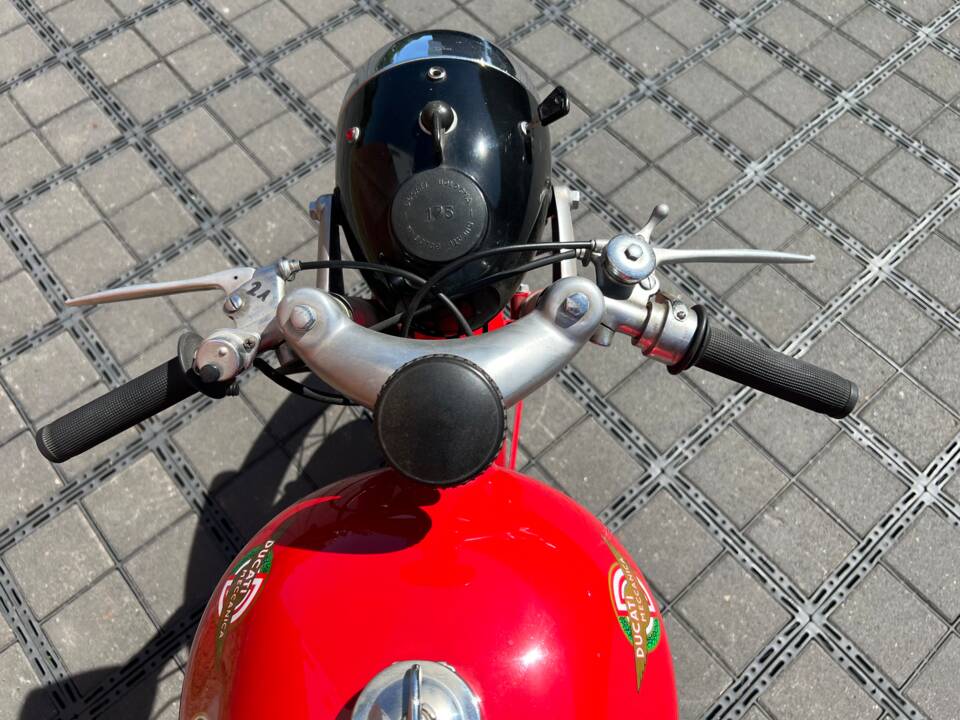 Imagen 7/18 de Ducati DUMMY (1957)