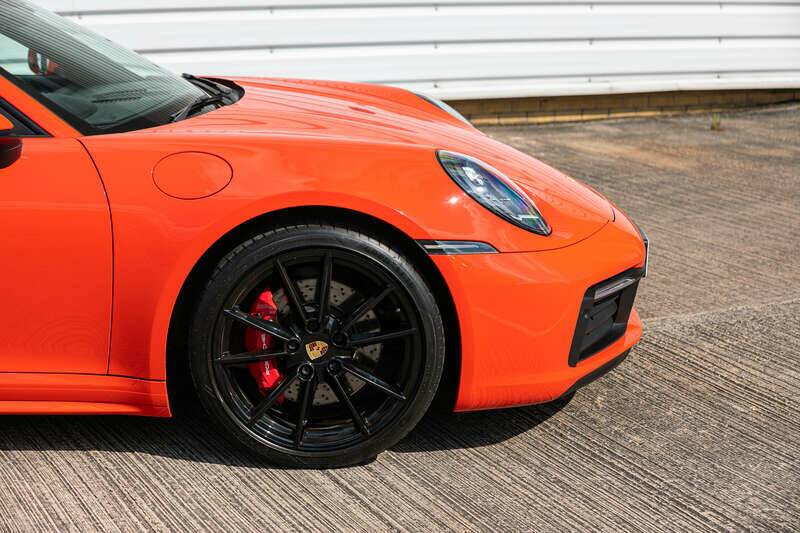 Bild 32/33 von Porsche 911 Carrera 4S (2019)