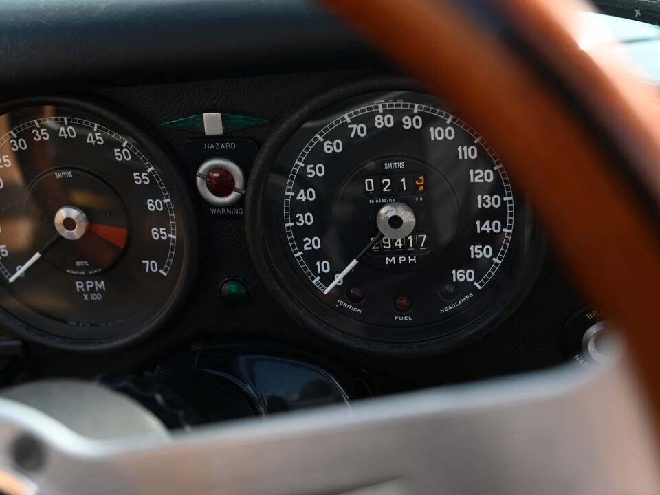 Image 20/26 de Jaguar Type E V12 (1973)