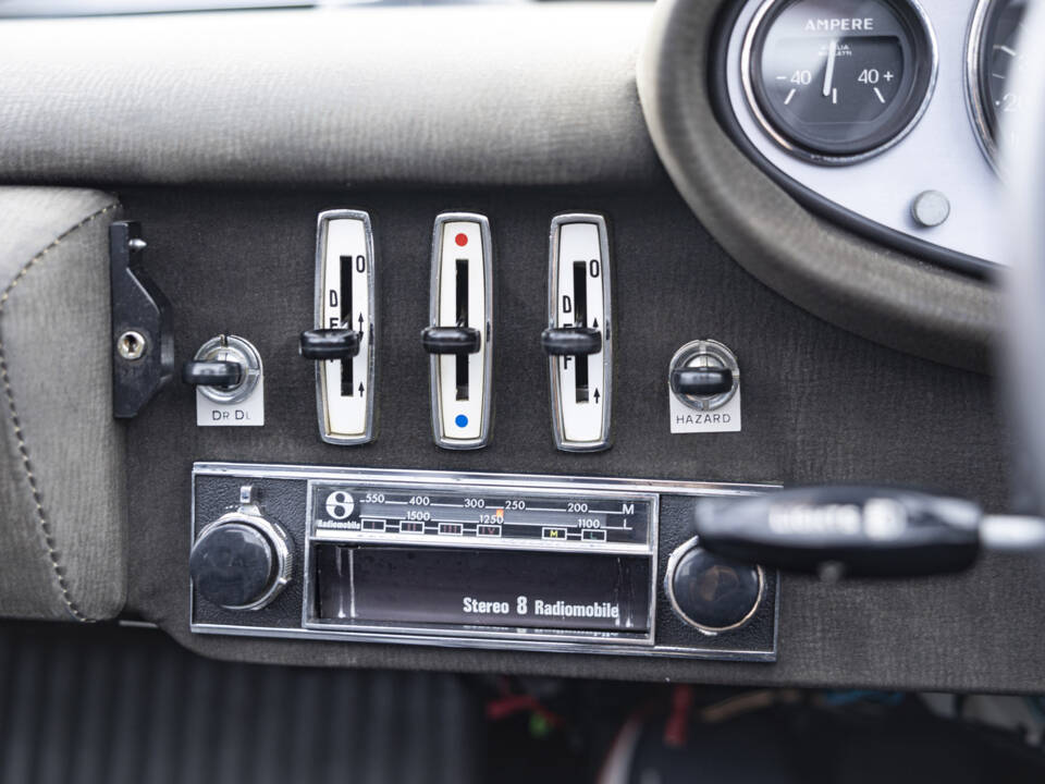 Afbeelding 20/31 van Ferrari Dino 246 GTS (1973)