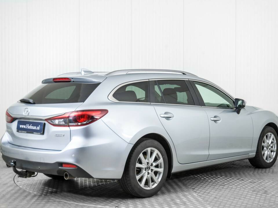 Imagen 2/50 de Mazda 6 Sport Kombi 2.0 Skyactiv-G (2016)