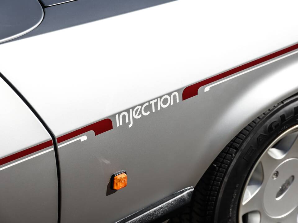 Image 24/50 of Ford Capri 2,8i (1987)