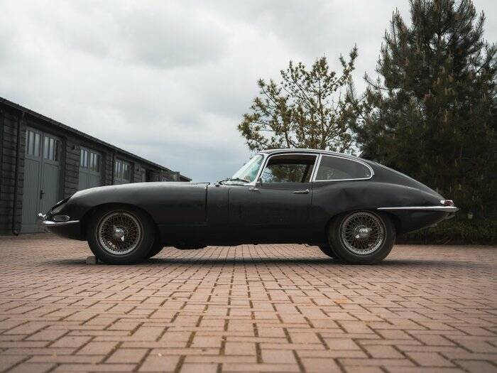 Afbeelding 3/7 van Jaguar E-Type 4.2 (1965)