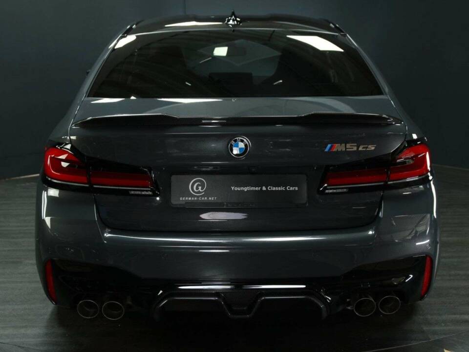 Image 4/50 of BMW M5 xDrive (2022)