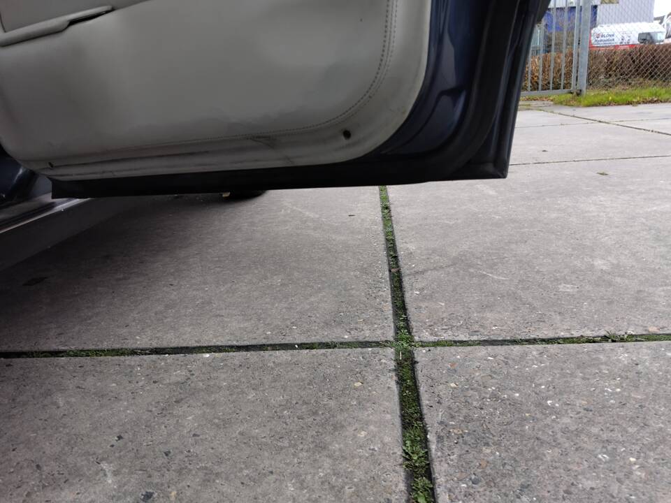 Bild 105/113 von BMW 735i (1986)