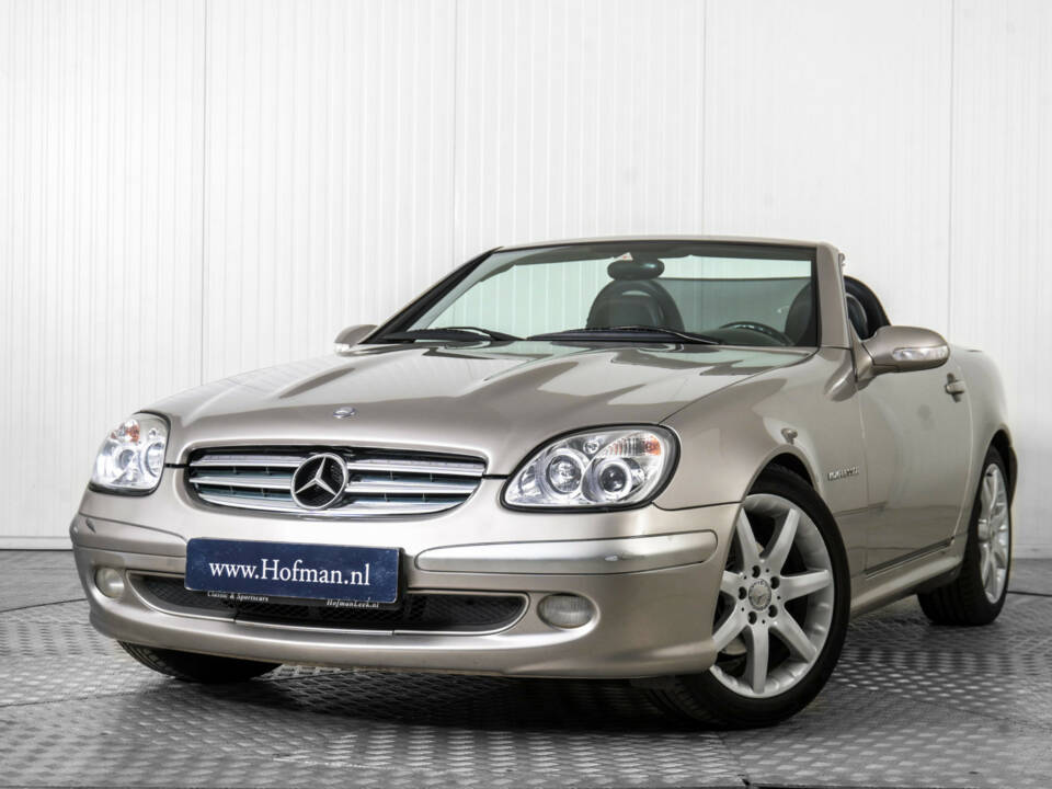 Image 3/50 of Mercedes-Benz SLK 200 Kompressor (2002)