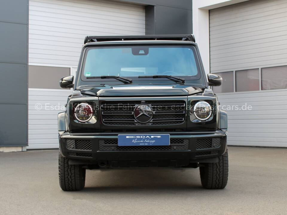 Image 3/32 of Mercedes-Benz G 500 (LWB) (2023)