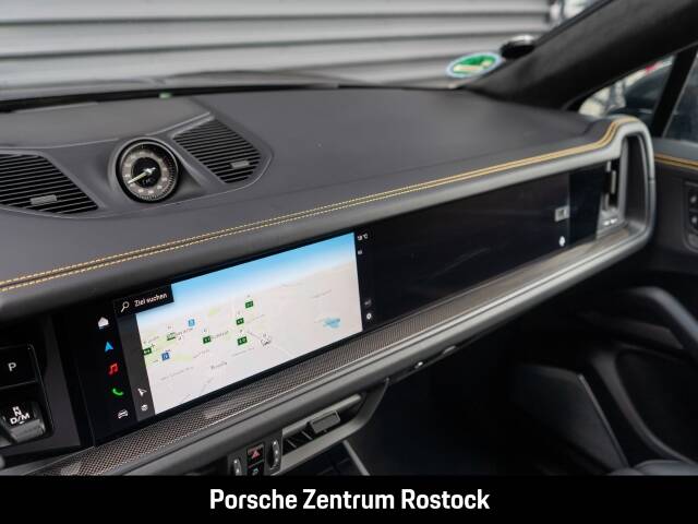 Obraz 11/33 pojazdu Porsche Cayenne Coupé Turbo S E-Hybrid (2026)
