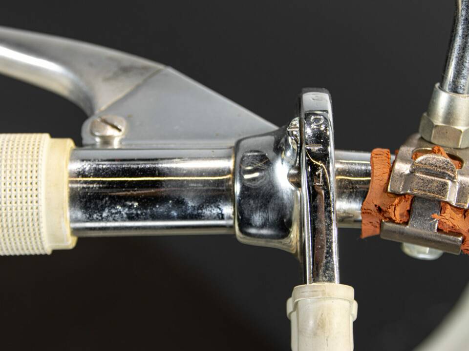 Image 46/50 of Piaggio Vespa 150 "Struzzo" VL (1956)