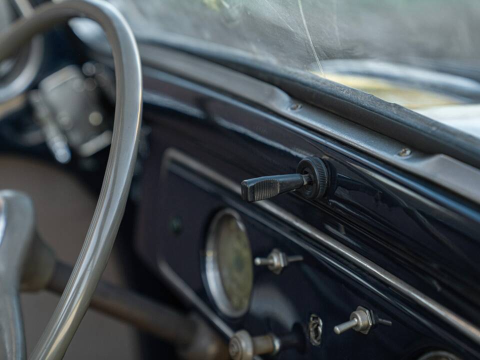 Image 43/50 de FIAT 500 B Topolino (1948)