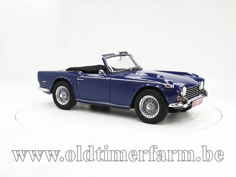 Afbeelding 3/15 van Triumph TR 5 PI (1968)