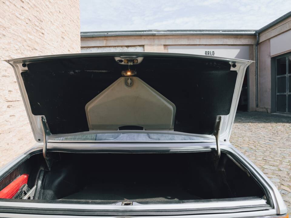 Bild 104/106 von BMW 633 CSi (1976)