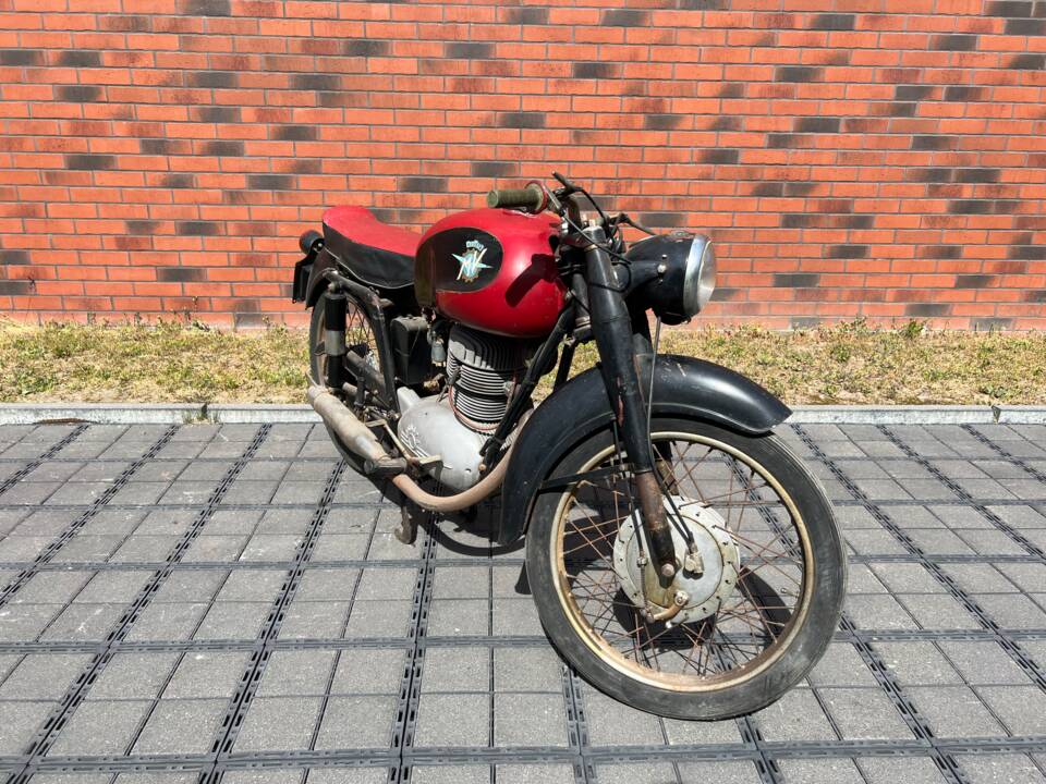 Bild 1/20 von MV Agusta DUMMY (1954)