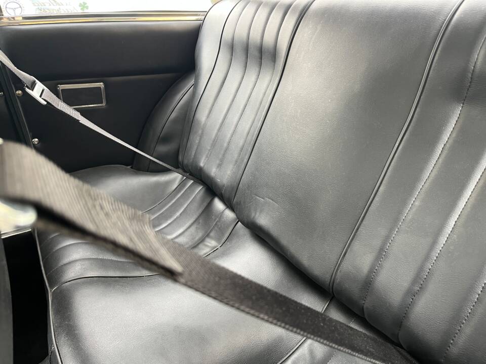 Image 26/87 of Alfa Romeo Giulia 1600 Sprint GT (1965)