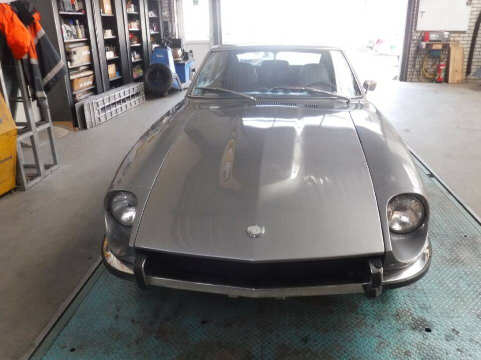 Image 24/50 of Datsun 240 Z (1971)