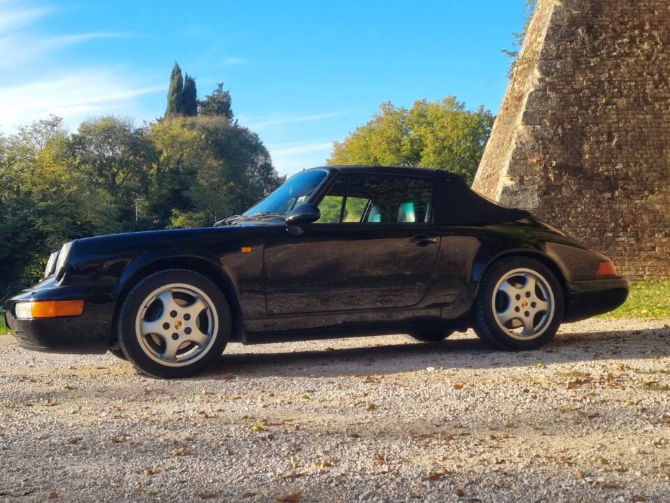 Image 2/11 of Porsche 911 Carrera 4 (1991)