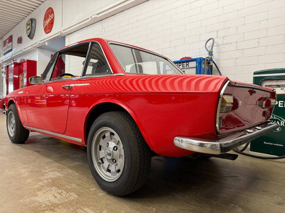 Image 13/18 of Lancia Fulvia Coupe (1975)