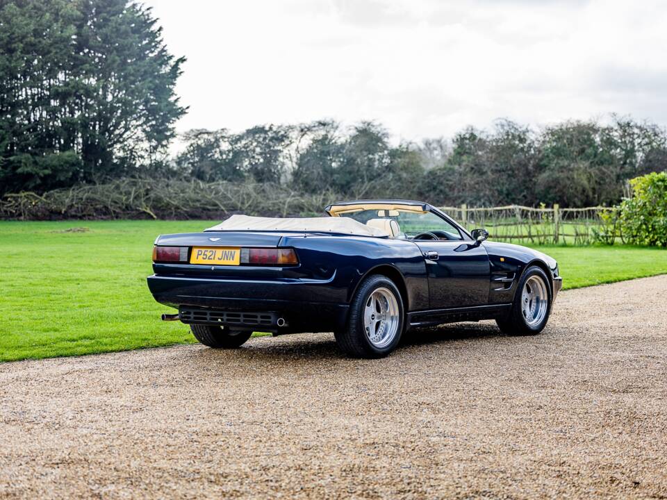 Image 21/50 of Aston Martin Virage Volante (1997)