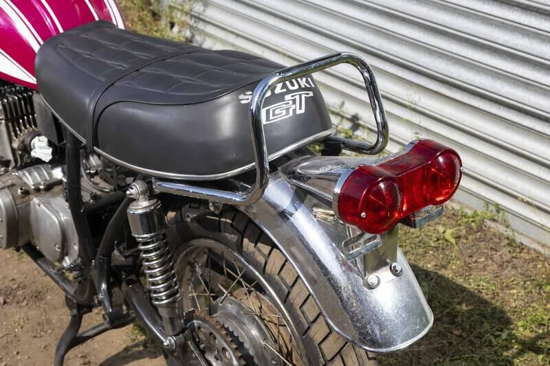 Bild 27/28 von Suzuki DUMMY (1972)