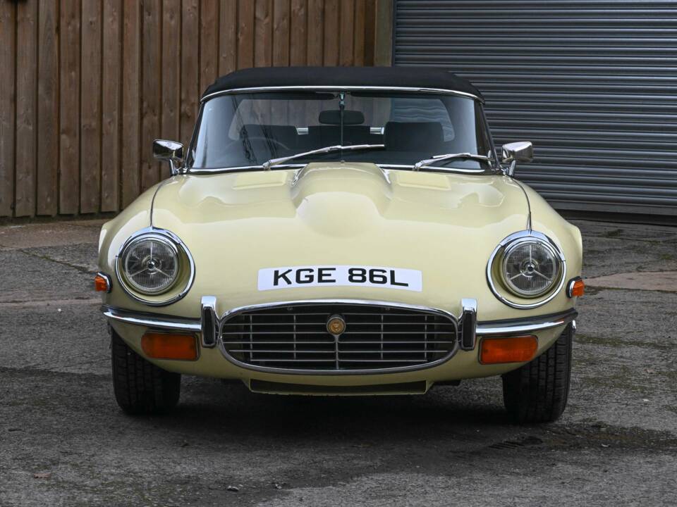 Bild 17/50 von Jaguar E-Type V12 (1973)