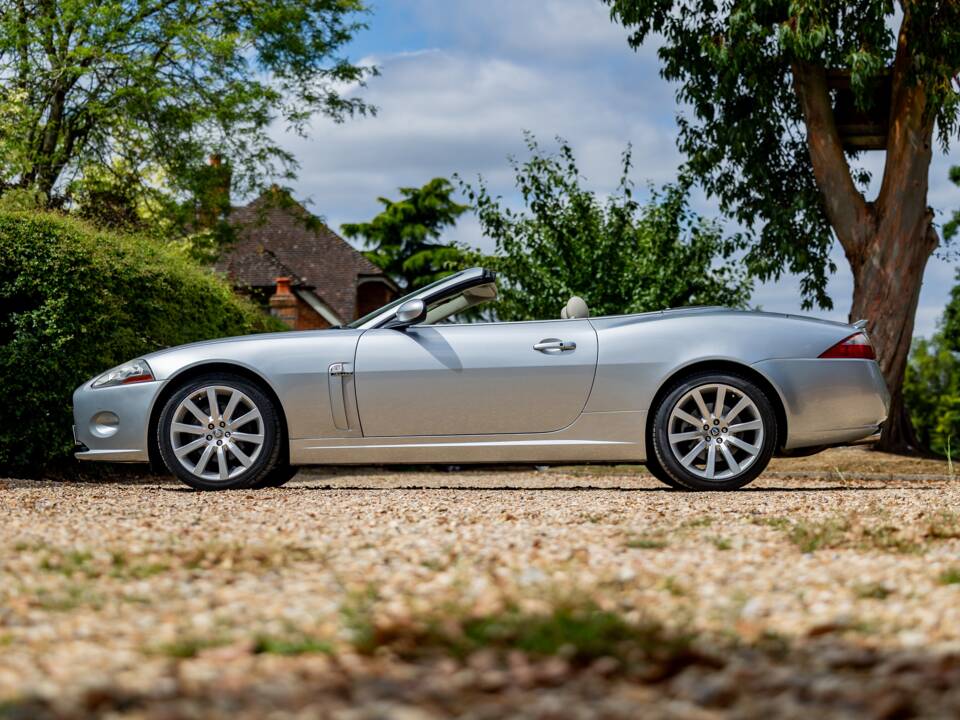 Bild 44/49 von Jaguar XK 4.2 (2006)