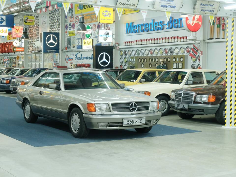 Bild 12/50 von Mercedes-Benz 560 SEC (1986)