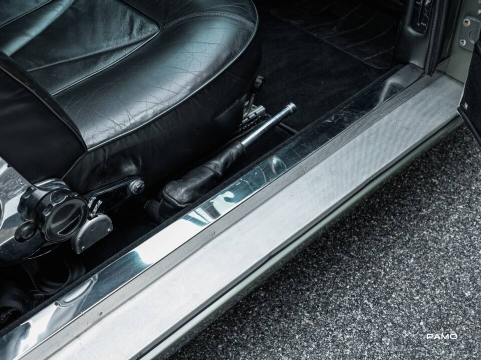 Bild 26/40 von Aston Martin DB 6 (1965)