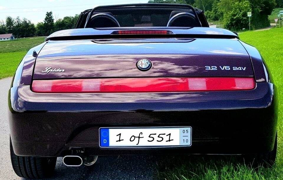 Image 4/21 de Alfa Romeo Spider 3.2 V6 24V (2004)