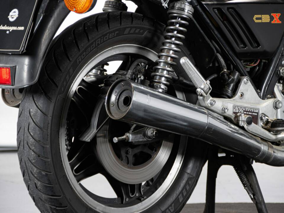 Image 36/50 of Honda DUMMY (1980)