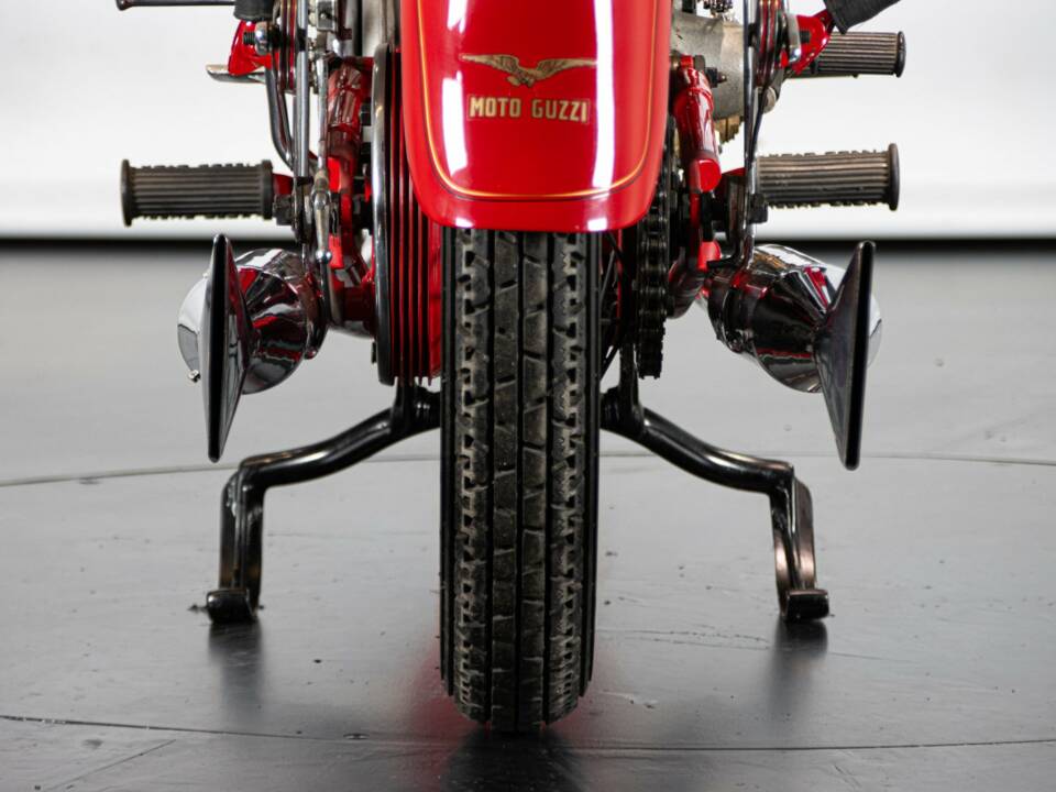 Imagen 13/50 de Moto Guzzi DUMMY (1939)