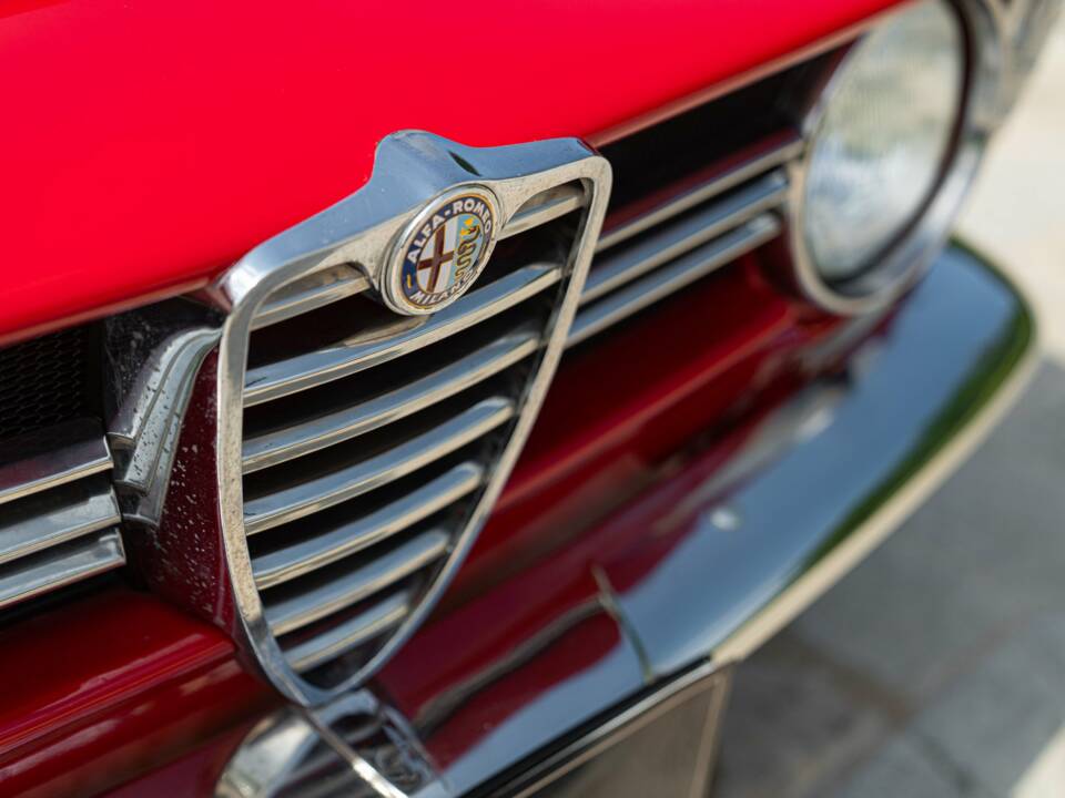 Bild 23/50 von Alfa Romeo Giulia 1600 Sprint GT Veloce (1967)