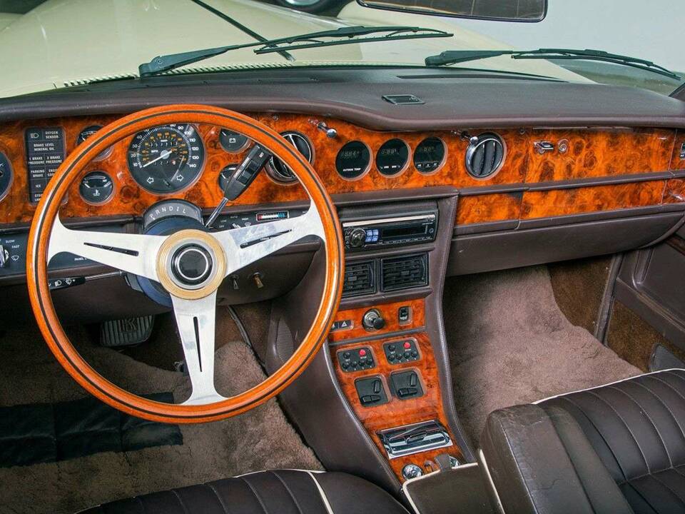 Bild 20/22 von Rolls-Royce Corniche I (1986)