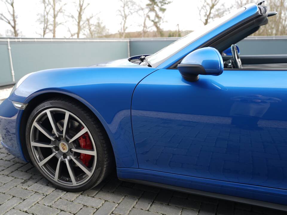 Bild 48/50 von Porsche 911 Carrera 4S (2017)