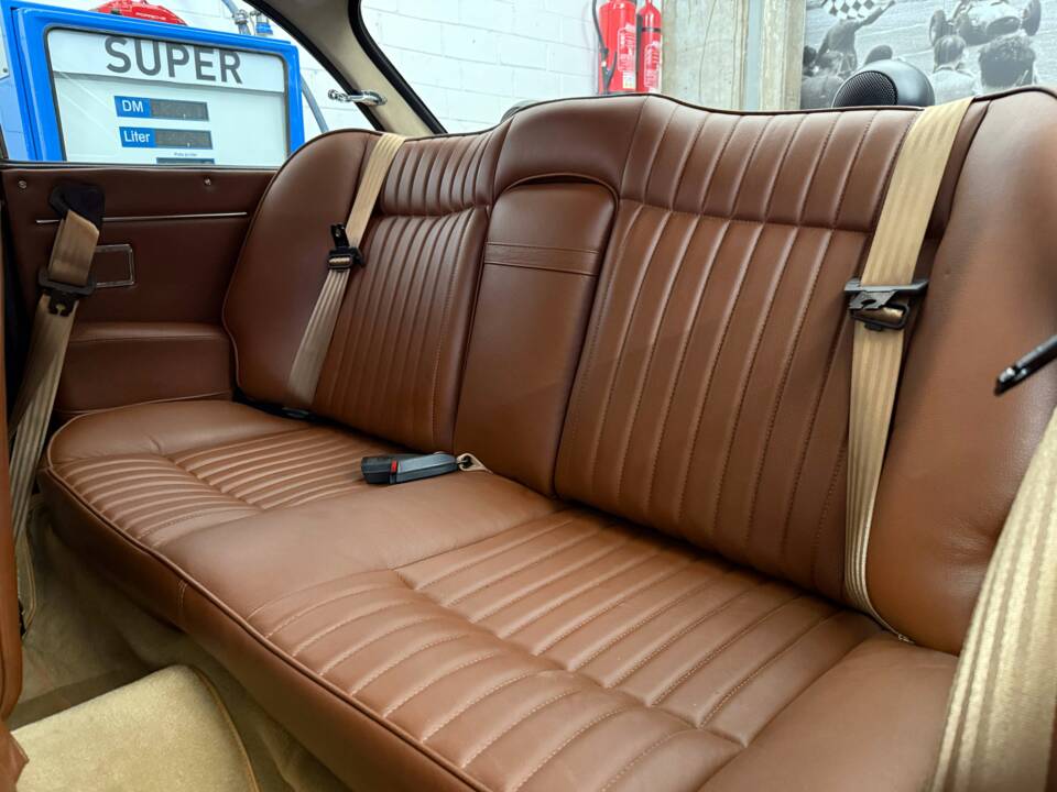 Bild 12/19 von Alfa Romeo 2600 Sprint (1964)