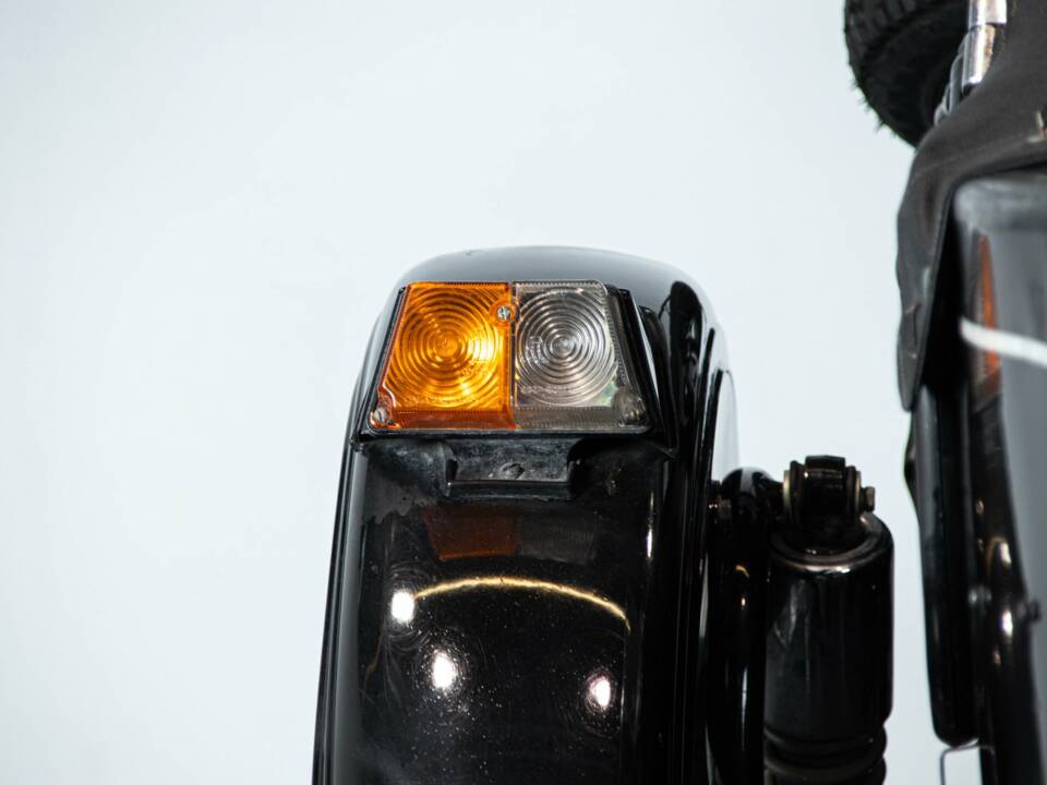 Image 39/50 de Ural DUMMY (2003)