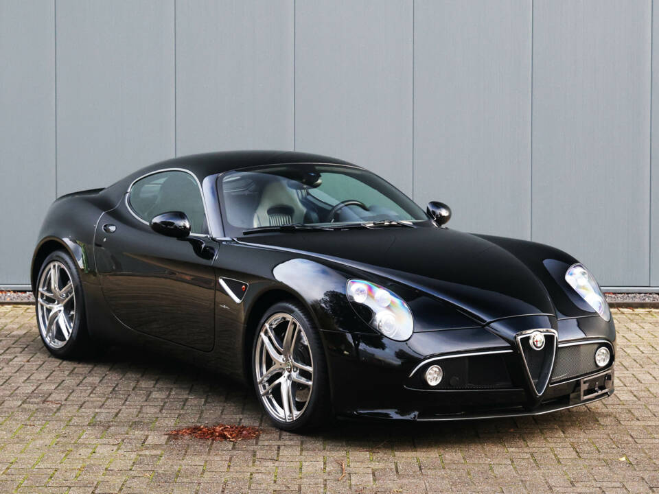 Afbeelding 11/58 van Alfa Romeo 8C Competizione (2008)