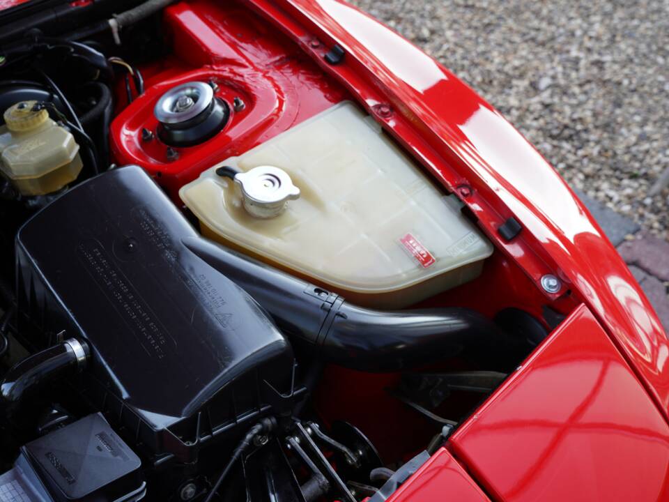 Image 13/50 of Porsche 924 (1981)